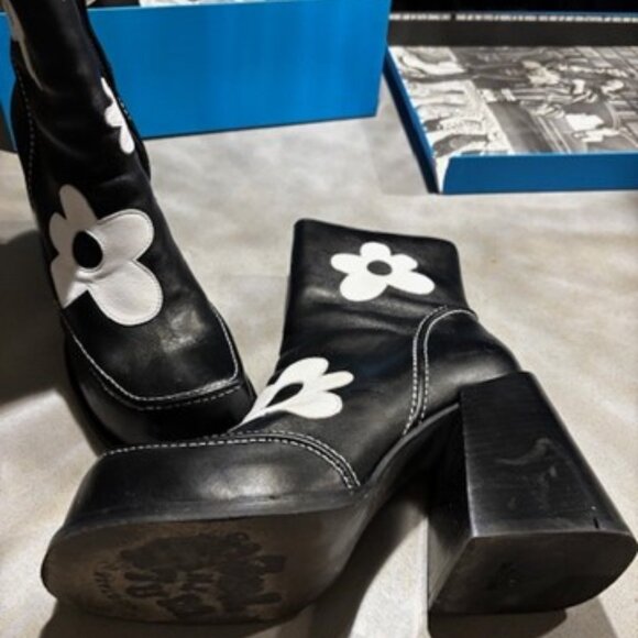 Rory Flower Zip-Up Boots - Picture 12 of 14